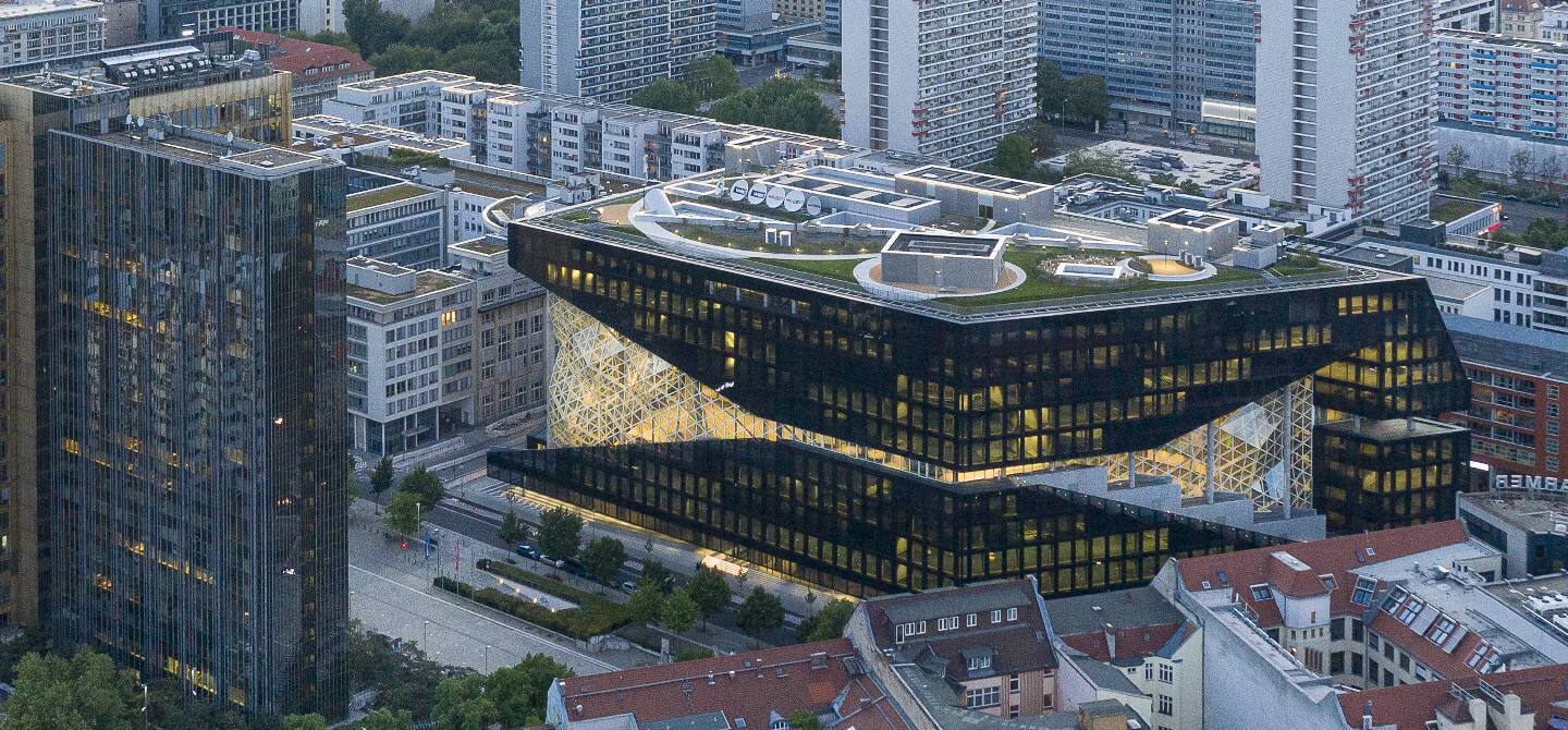 img_hero_axel springer