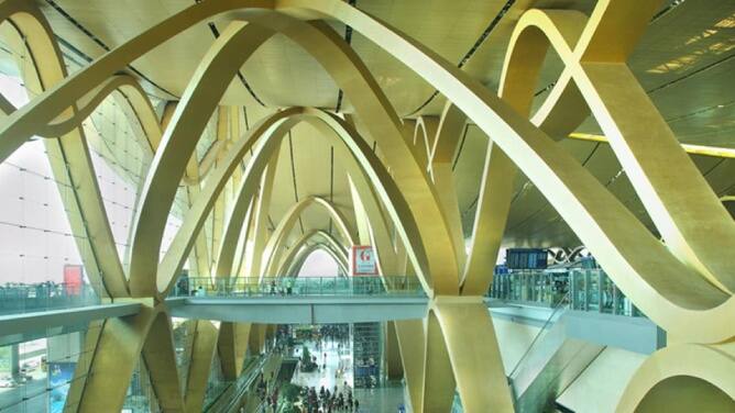 img_The-sky-is-no-limit-for-chinas-aviation-sector-668x376