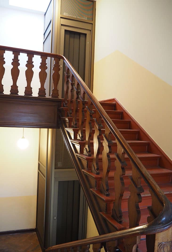 kone-image-referenz-scharperstrasse-berlin-nanospace-innen-treppenhaus-730x1070